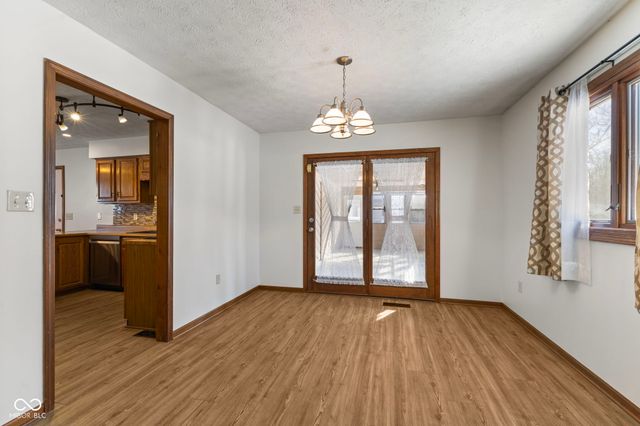 7624 Quail Ridge N, Plainfield, IN 46168