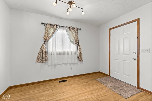 7624 Quail Ridge N, Plainfield, IN 46168