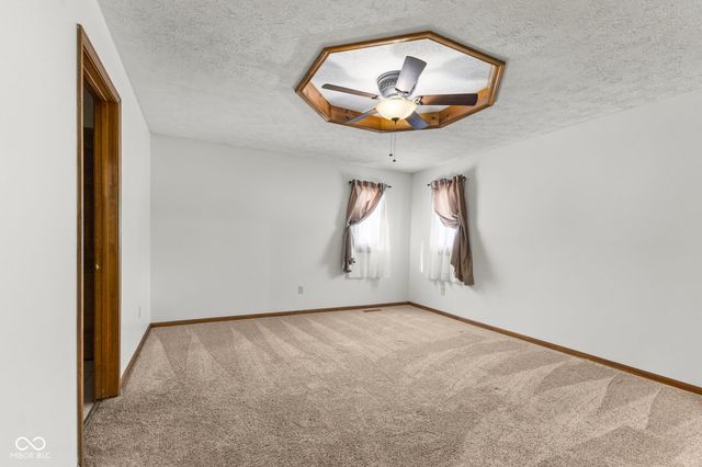 7624 Quail Ridge N, Plainfield, IN 46168