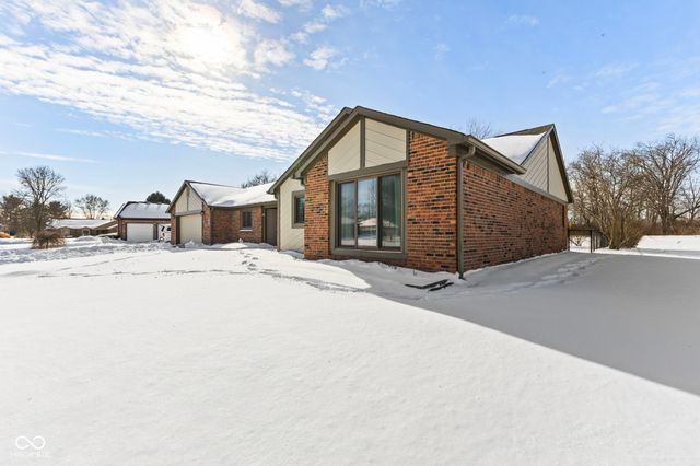 7624 Quail Ridge N, Plainfield, IN 46168