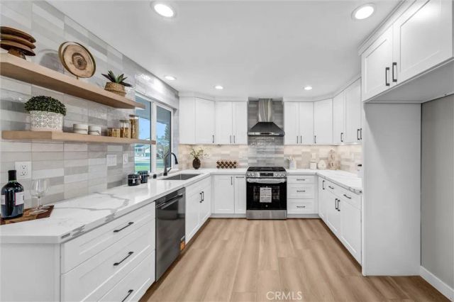 7060 Santa Ana, Buena Park, CA 90620