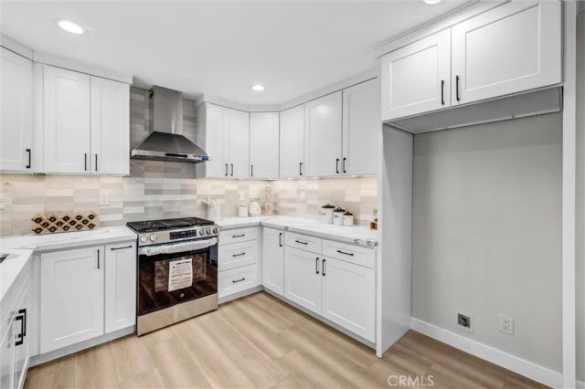 7060 Santa Ana, Buena Park, CA 90620