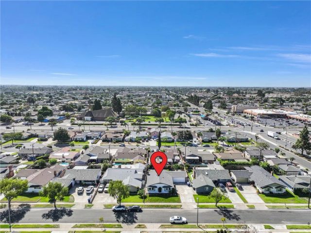 7060 Santa Ana, Buena Park, CA 90620