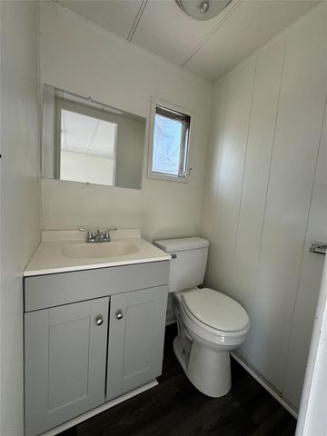 104A N 1st Street, Livingston, TX 77351