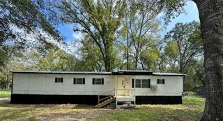 104A N 1st Street, Livingston, TX 77351