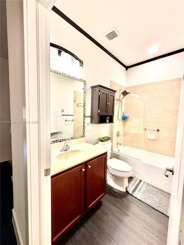 4237 SW 164th Path 4237, Miami, FL 33185