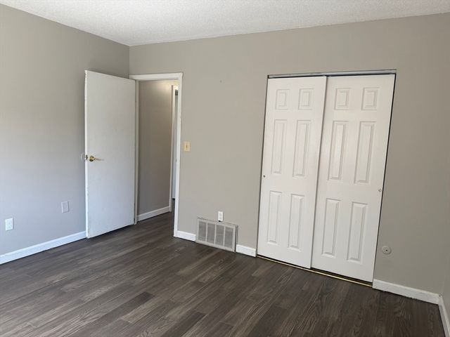 685 Oak 5-10, Brockton, MA 02301