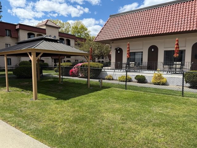 685 Oak 5-10, Brockton, MA 02301