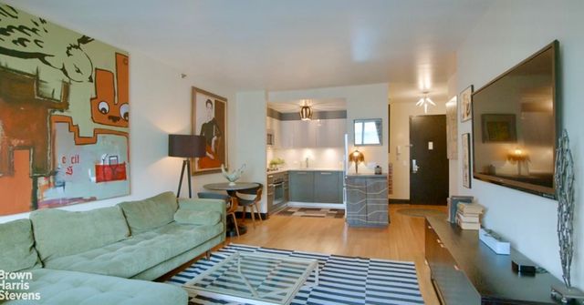 505 W 47th St Apt 6AS, New York City, NY 10036