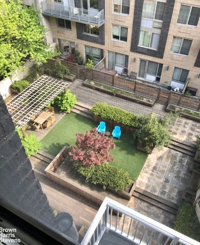 505 W 47th St Apt 6AS, New York City, NY 10036