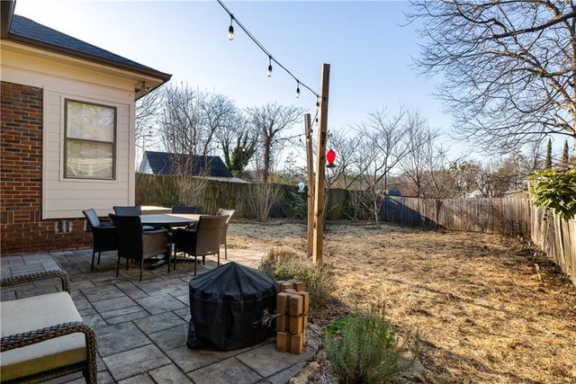 557 Manford SW Road, Atlanta, GA 30310