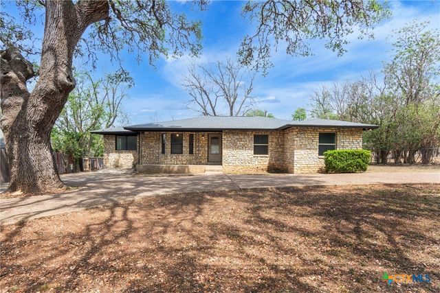 1608 Old Ranch Road 12, San Marcos, TX 78666