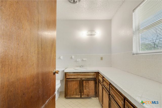 1608 Old Ranch Road 12, San Marcos, TX 78666