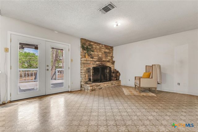 1608 Old Ranch Road 12, San Marcos, TX 78666