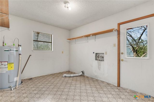 1608 Old Ranch Road 12, San Marcos, TX 78666