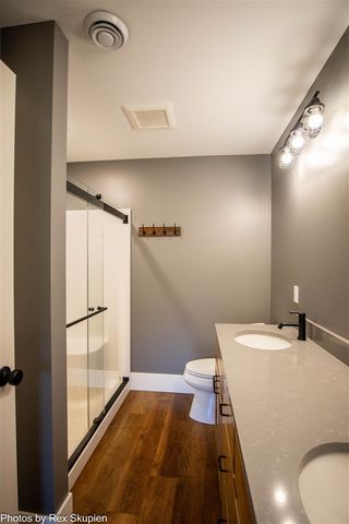 17090 Kenowa Avenue, Kent City, MI 49330