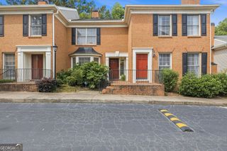 65 Mount Vernon Circle, Atlanta, GA 30338