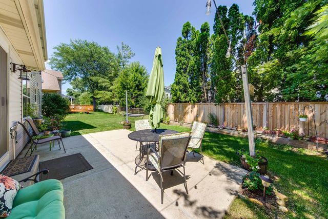 2238 Gleneagles Drive, Naperville, IL 60565