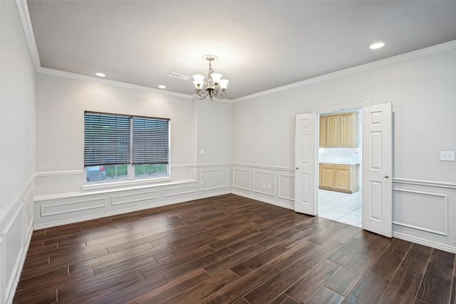 1156 Bent Oaks Drive, Denton, TX 76210