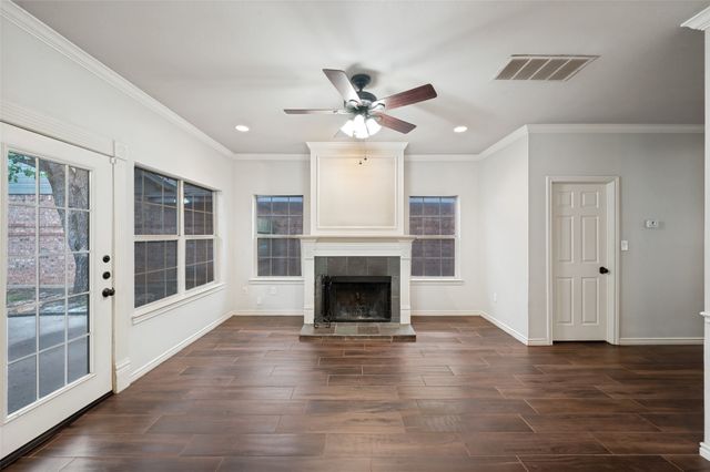 1156 Bent Oaks Drive, Denton, TX 76210