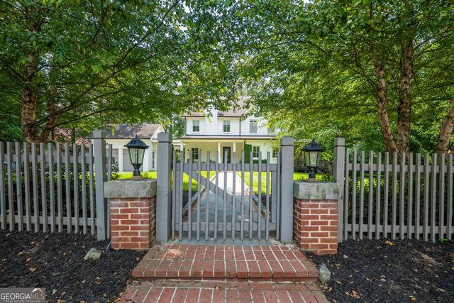 3882 Wieuca Road, Atlanta, GA 30342