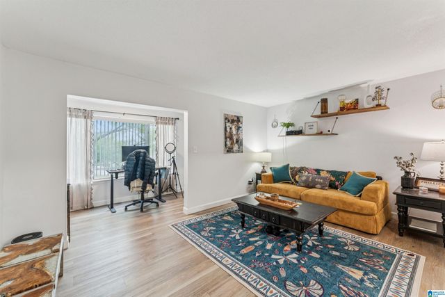 416 Skyview Dr Apt B, Birmingham, AL 35209