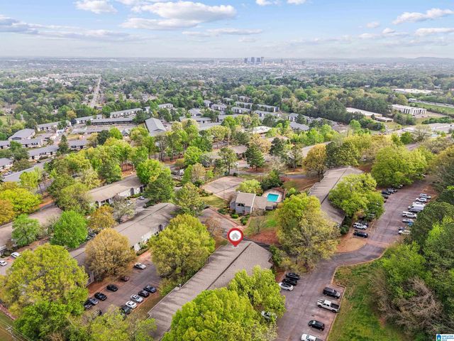 416 Skyview Dr Apt B, Birmingham, AL 35209