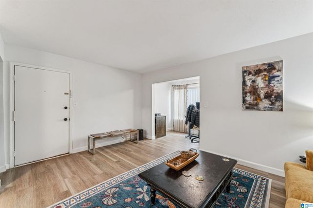 416 Skyview Dr Apt B, Birmingham, AL 35209