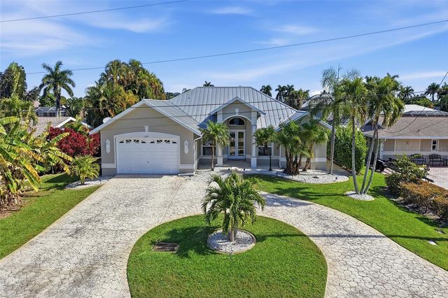 5267 STRATFORD COURT, Cape Coral, FL 33904