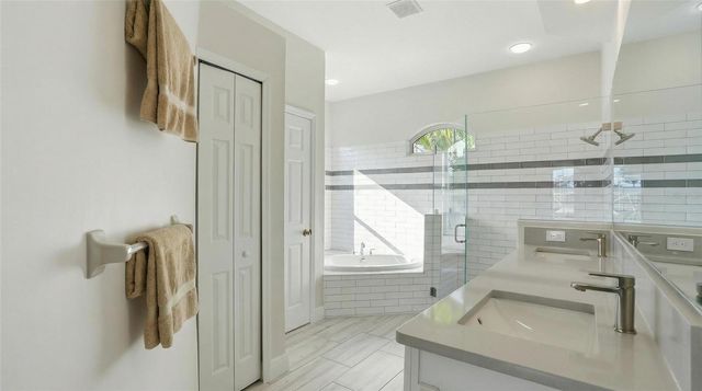 5267 STRATFORD COURT, Cape Coral, FL 33904