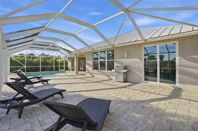 5267 STRATFORD COURT, Cape Coral, FL 33904