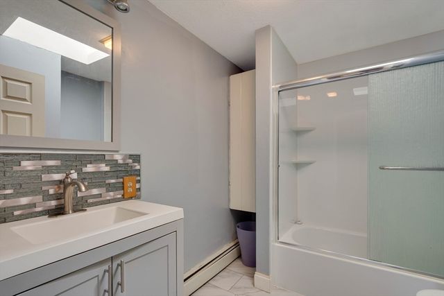 23 Vincent Cir., Worcester, MA 01604