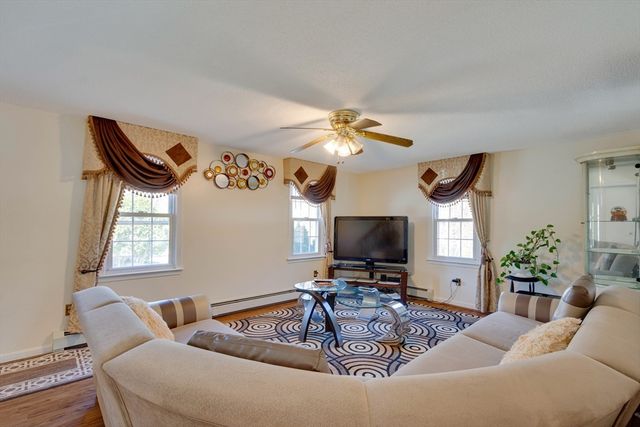 23 Vincent Cir., Worcester, MA 01604