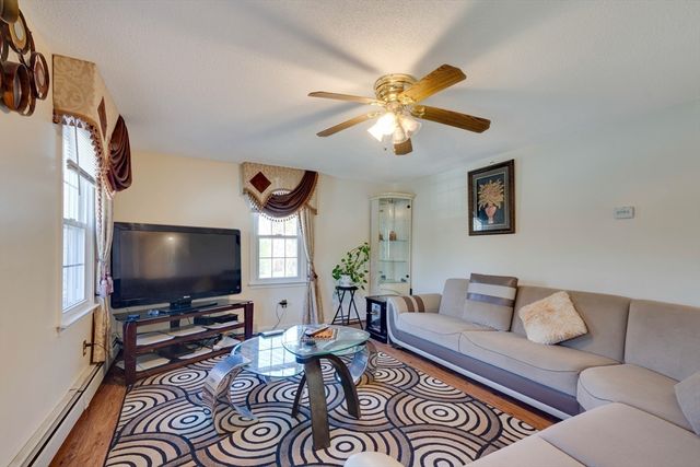 23 Vincent Cir., Worcester, MA 01604