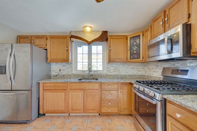 23 Vincent Cir., Worcester, MA 01604