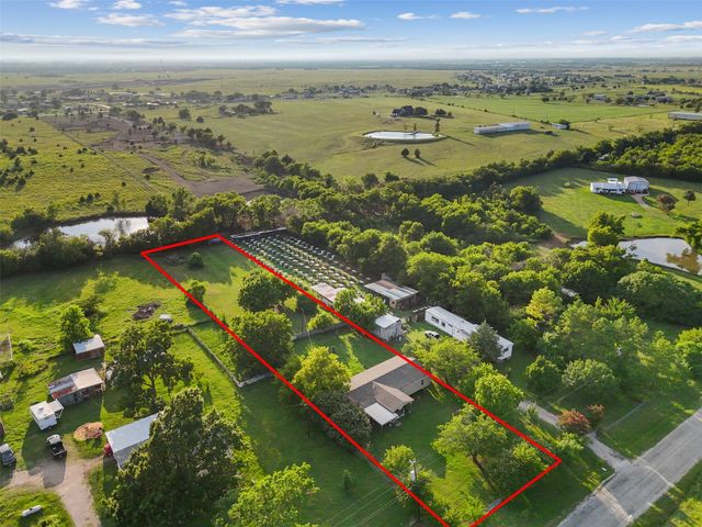 6249 Crandall Hills Drive, Crandall, TX 75114