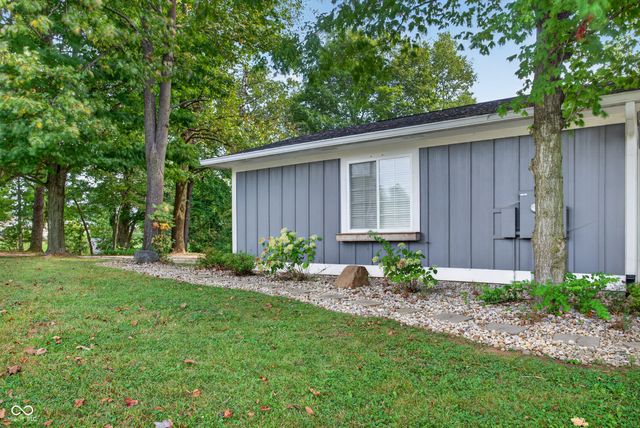 5501 S 800 Road E, Zionsville, IN 46077