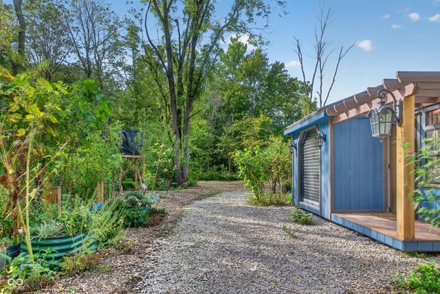 5501 S 800 Road E, Zionsville, IN 46077