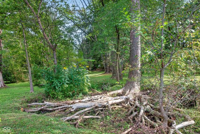 5501 S 800 Road E, Zionsville, IN 46077