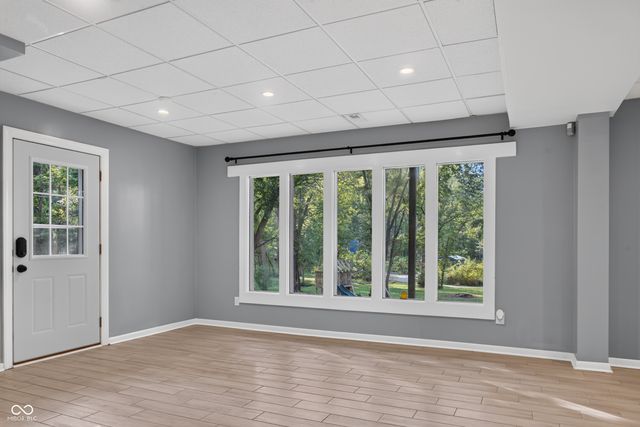 5501 S 800 Road E, Zionsville, IN 46077