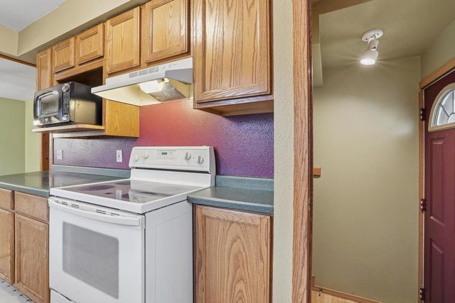 541 13TH STREET SOUTH, Wisconsin Rapids, WI 54494