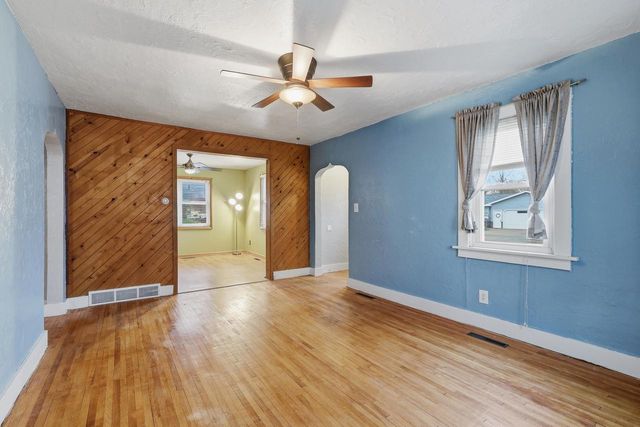 541 13TH STREET SOUTH, Wisconsin Rapids, WI 54494