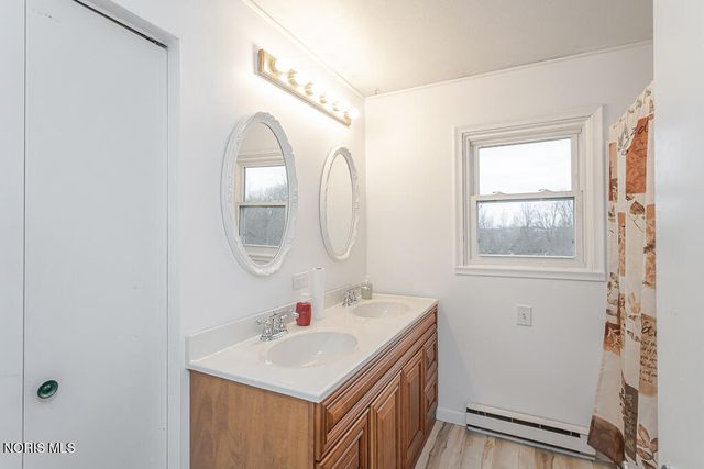 23284 W State Route 579, Curtice, OH 43412