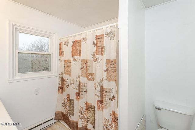 23284 W State Route 579, Curtice, OH 43412