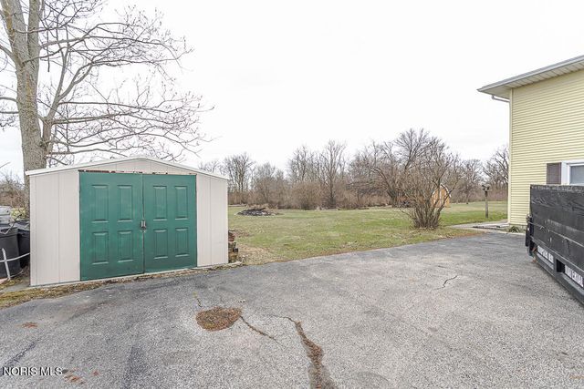 23284 W State Route 579, Curtice, OH 43412