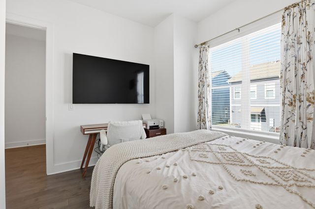 700 James Ave Apt 15, Nashville, TN 37209