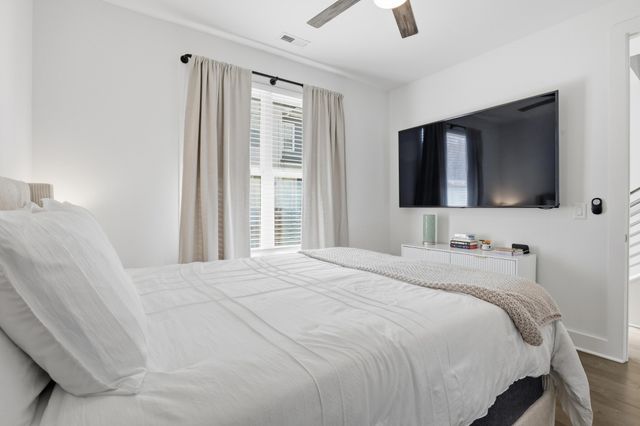700 James Ave Apt 15, Nashville, TN 37209