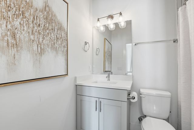 700 James Ave Apt 15, Nashville, TN 37209