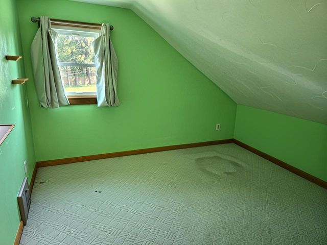 806 W 8TH AVENUE, Oshkosh, WI 54902