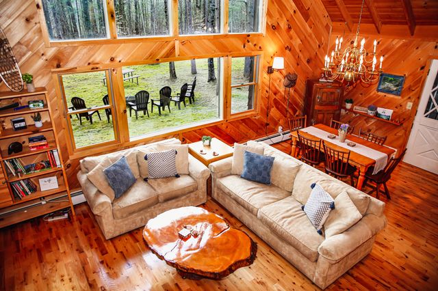 205 River Road, Jay, NY 12941